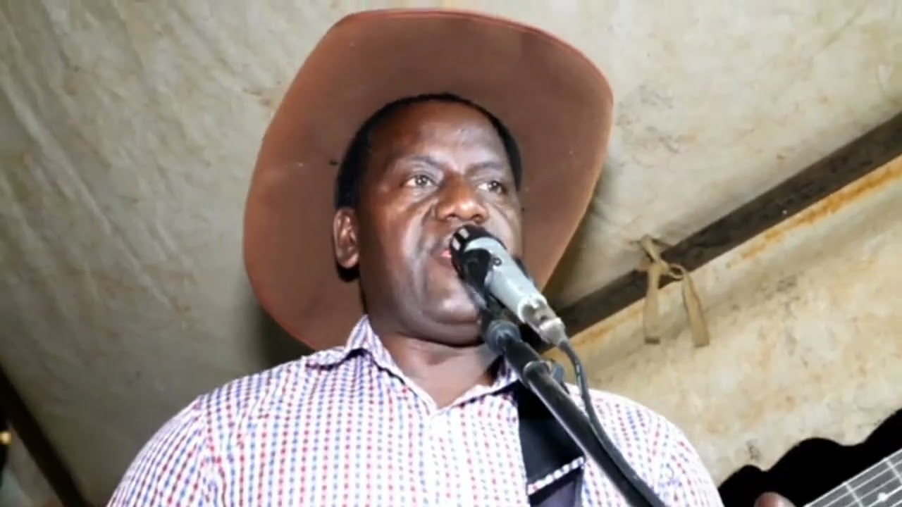 blackie live na karish billionaire's club ilikua historia watu walikatika mbaka wakang'oa njasho,,