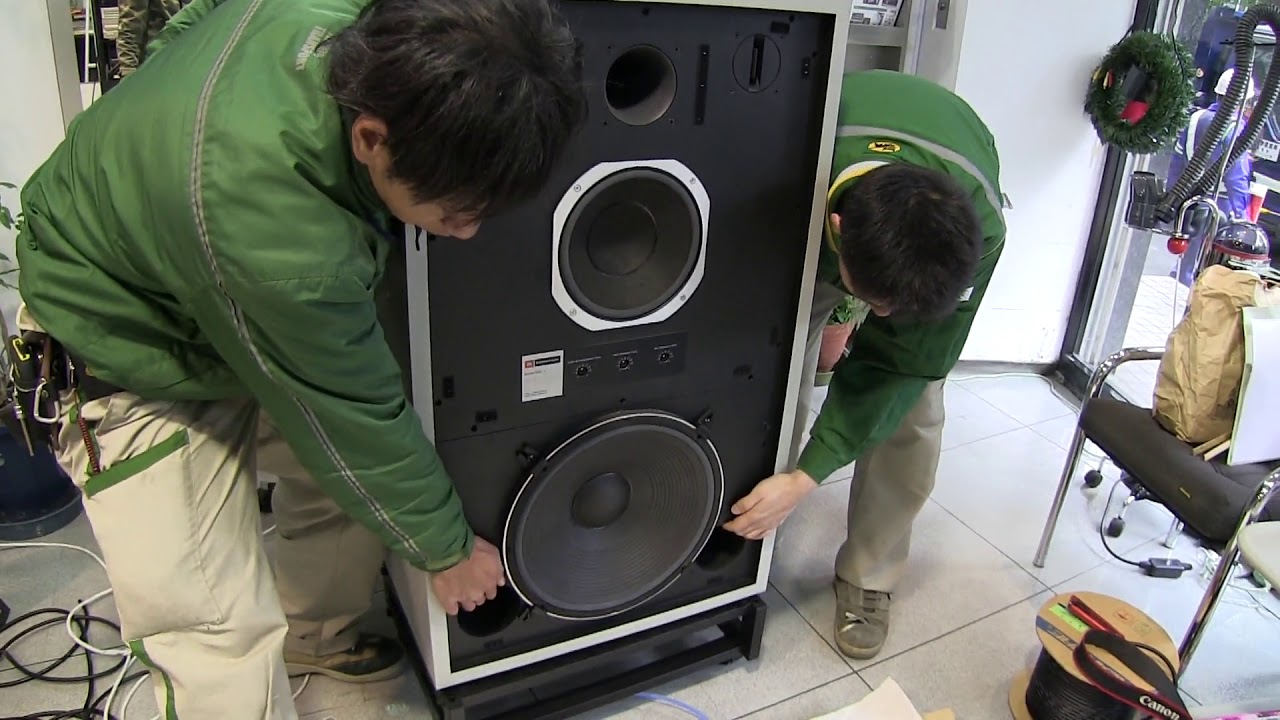[Old Vid] JBL 4343 speakers restored & delivery to the hair salon 