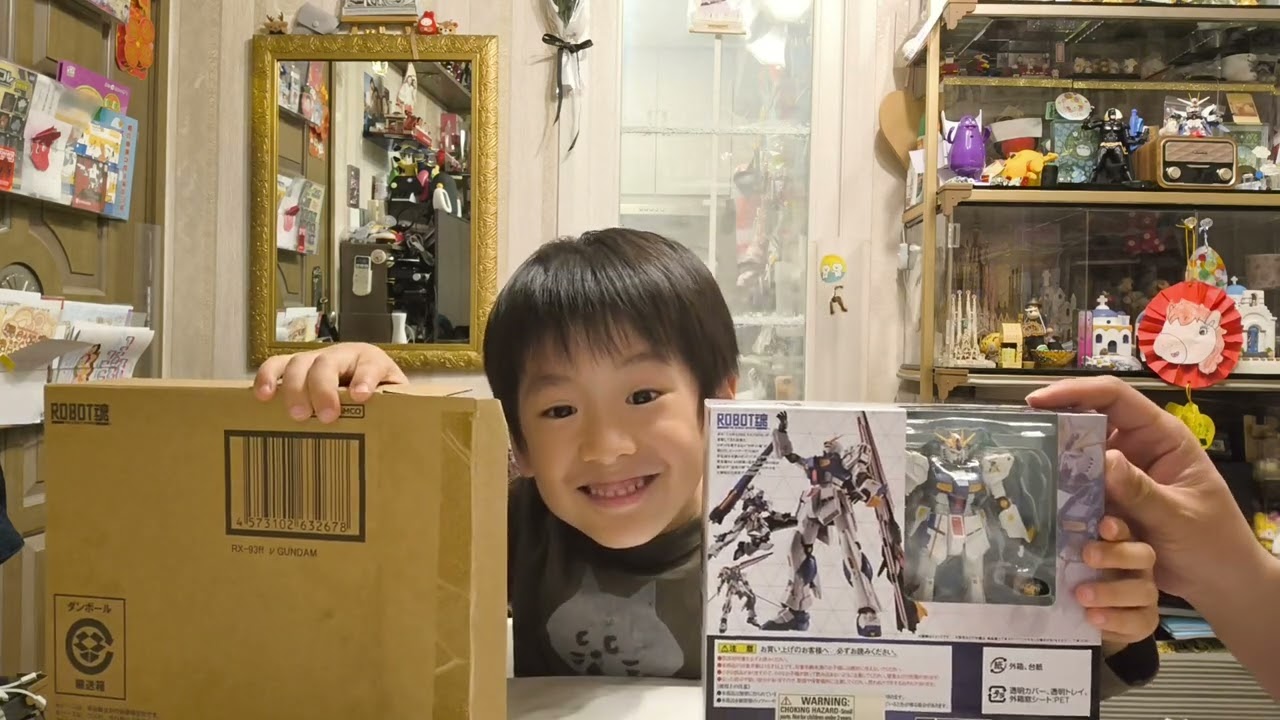 Riobot Episode 18 - LaLaport 福岡 RX-93ff ν高達 x Entry Grade 1/144 RX-93ff ν高達 & Robot魂 RX-93ff ν高達