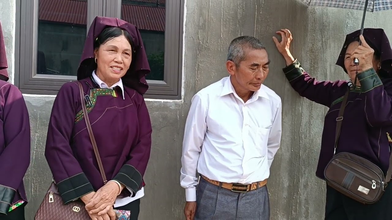 Câu hò Giao Duyên ngọt ngào của cô chú trong ngày hội tình Biên Sơn 