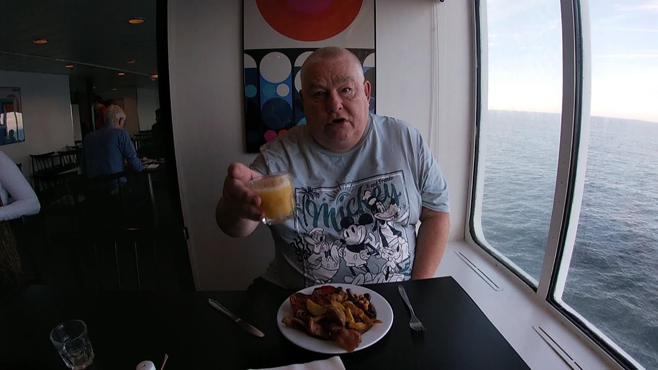 DFDS King Seaways Duty free and breakfast buffet