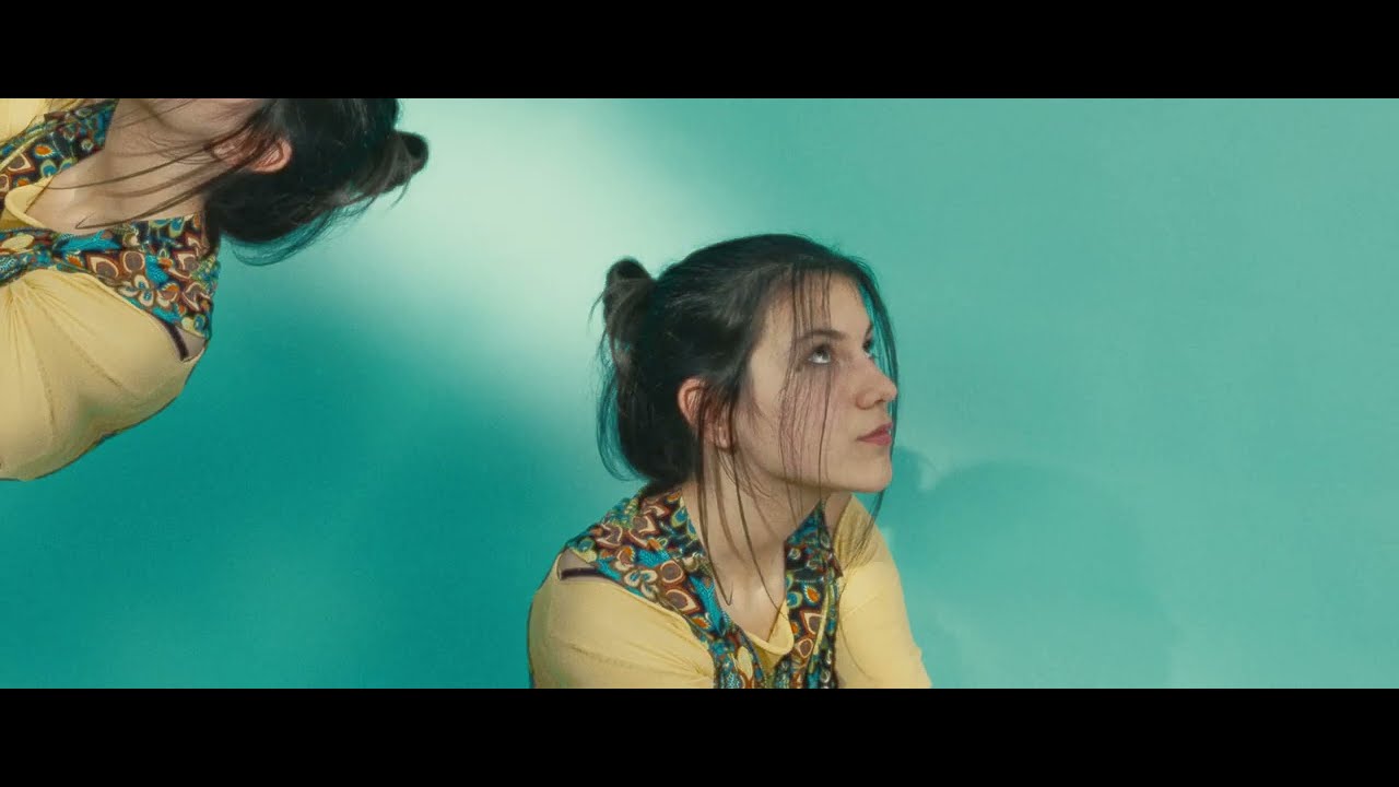 Oncsi - Tükör (Official Video)