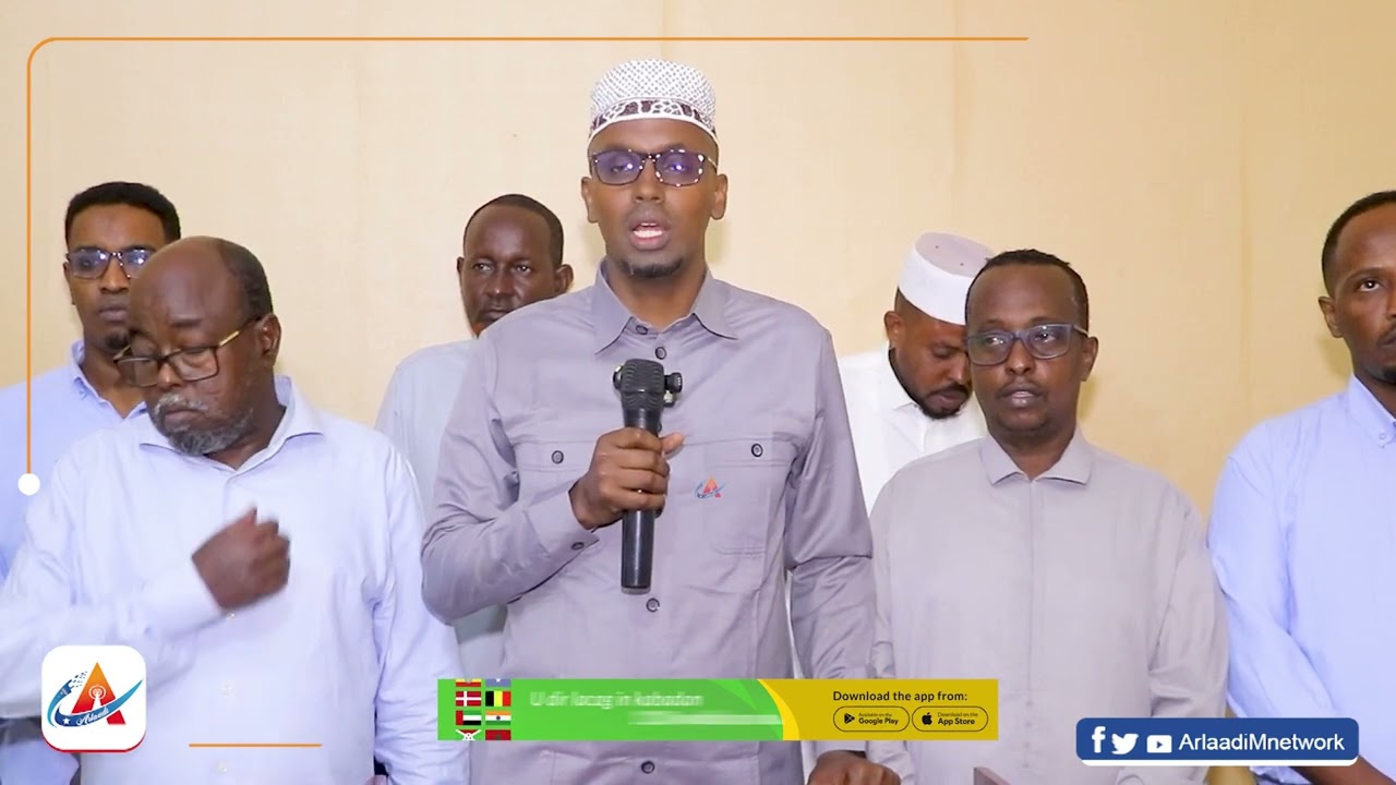 Ehelkiisi ayaa nahay Madaxweynaha waa urun shegeyna Soomali waa kala diray laftagareen ayaa udambeey