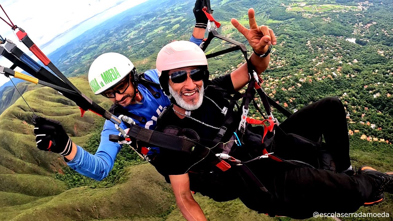 MEU SONHO REALIZADO ! VOAR ALTO ! VOAR LIVRE ! DE PARAPENTE NA SERRA DA MOEDA VOO DUPLO CONTAGIANTE!