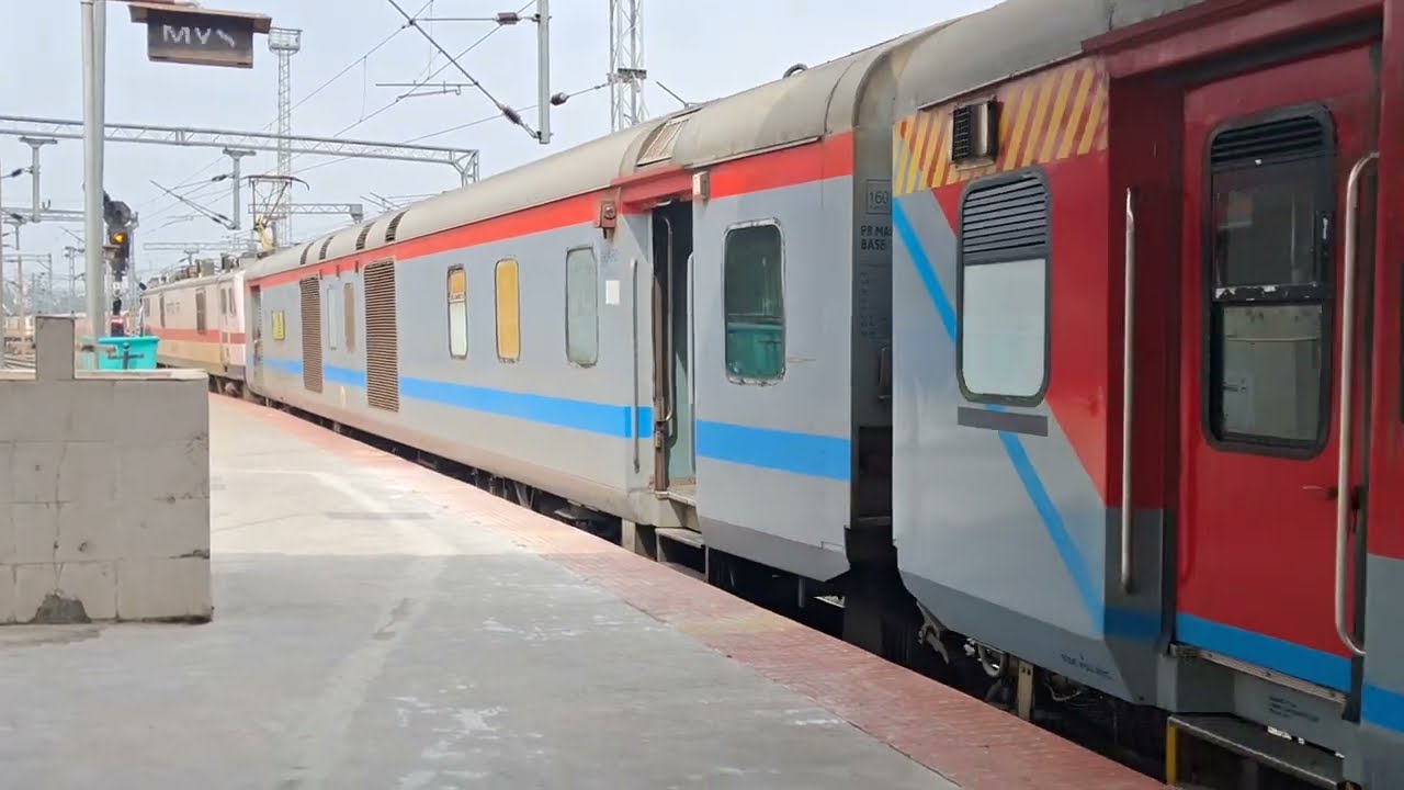  Thiruvananthapuram North exp Departing from Mysore 🚆😍
