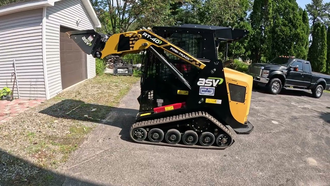 Lot 100 2023 ASV RT-40 Posi-Track Skid Steer Selling At VIRTUAL Auction 9.18.25