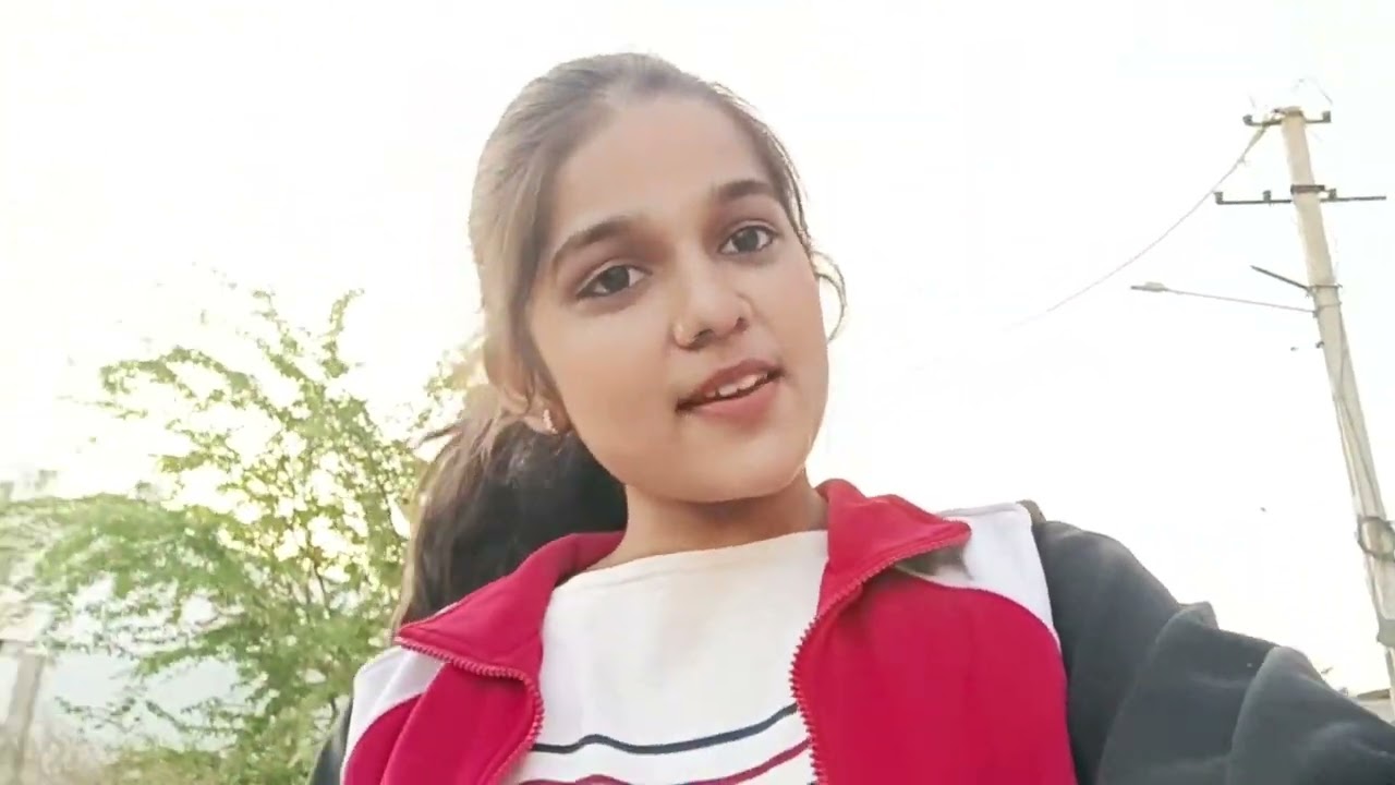 Aaje Bajar Ma Shopping Karva Gya😁
