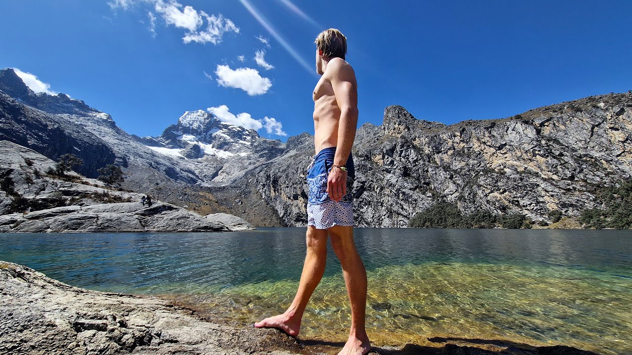 Solo Hiking Laguna Churup in Peru