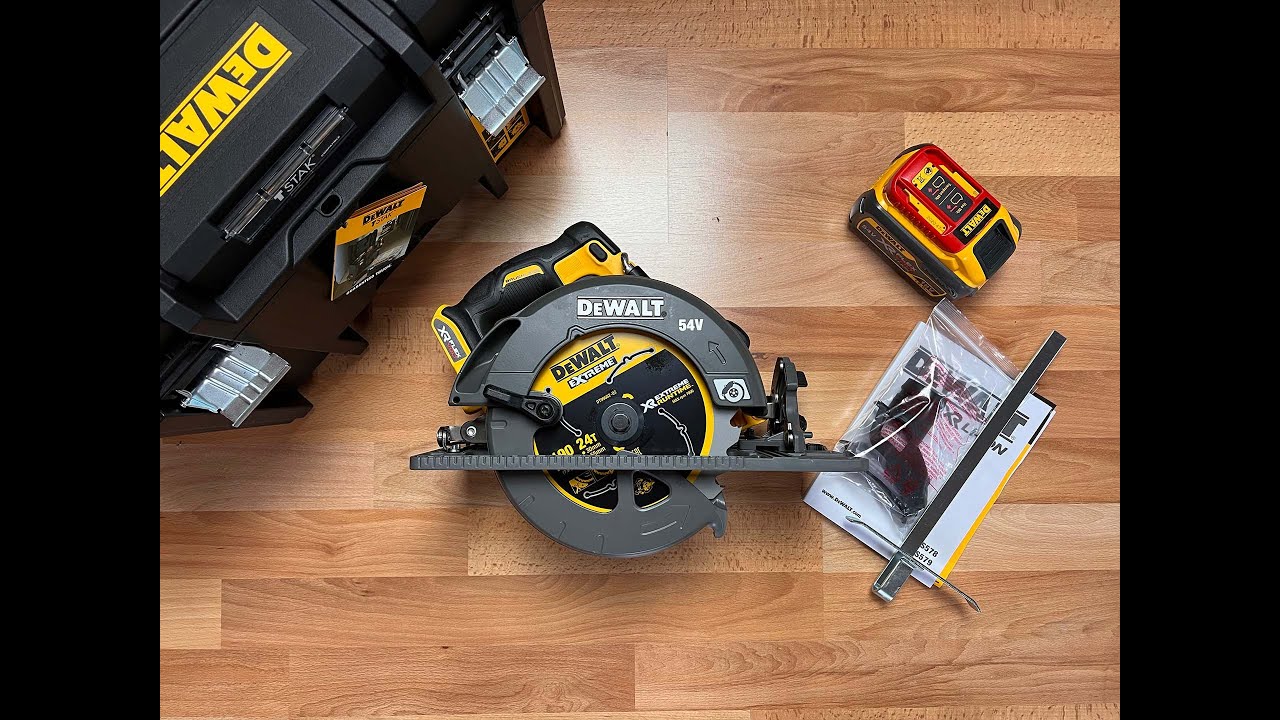 DeWalt DCS579N Brushless 54V Flexvolt Cordless Circular Saw TSTAK (Unboxing)