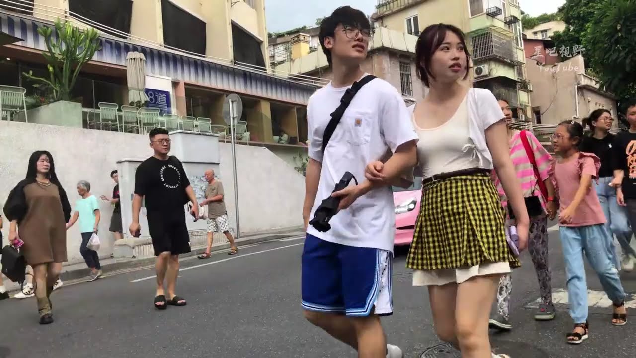 4K街拍广州东山口潮女最前线，炎炎夏日观赏靓丽的风景线