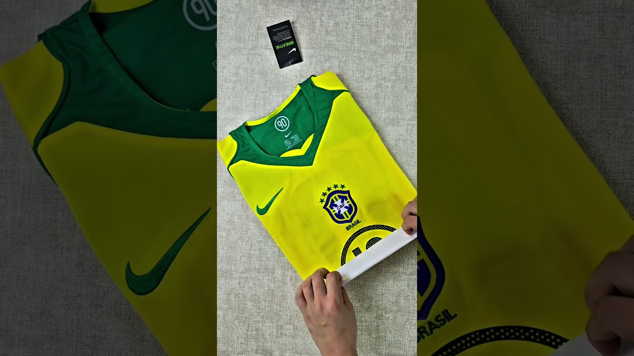 2004 Brazil home retro jersey🔥New football jersey #Brazil #Jerseys #football #footballshirt #soccer