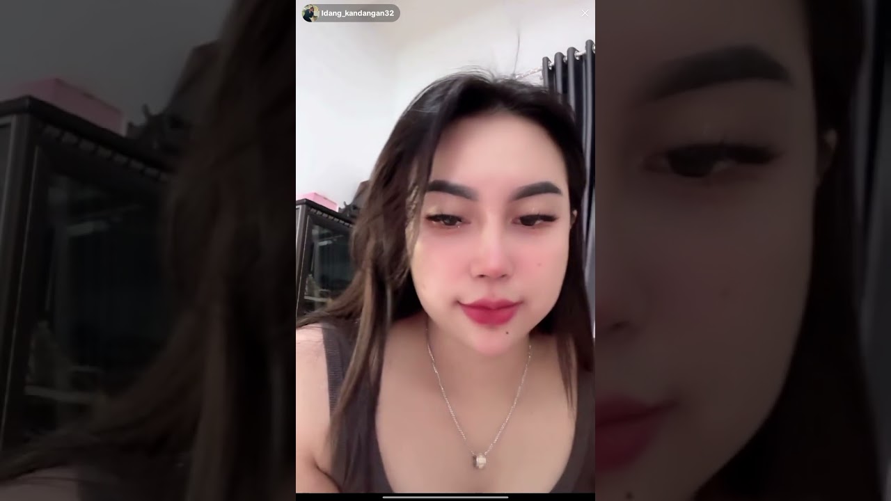 Live streaming janda. Semok montok 