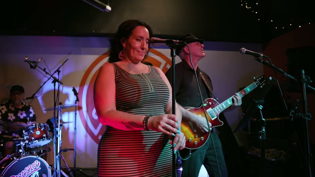 Tennessee Whiskey / I'd Rather Go Blind – Groove Therapy cover – 2024.09.07 @ Fast Times