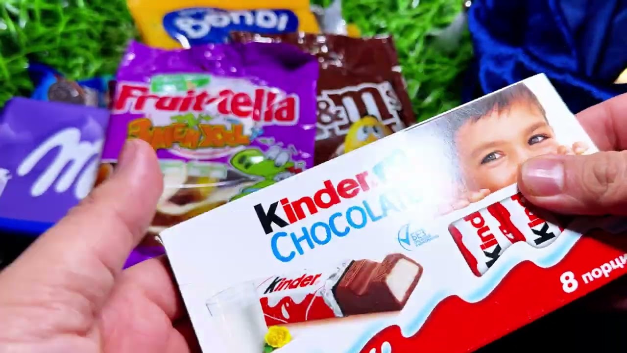 Super Satisfying Candy ASMR • Lollipops, KitKat Breaks & Chocolate Egg Crinkles