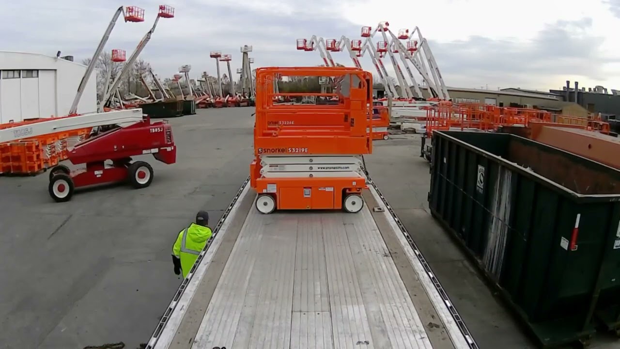 #552 Load of Pipe Broken Water Pump and Scissor Lifts The Life of an Owner Operator Flatbed Truck