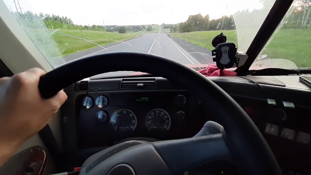 Фредлайнер DD 12.7 без егр с завода. 475л.с в подьем с 20 тоннами.