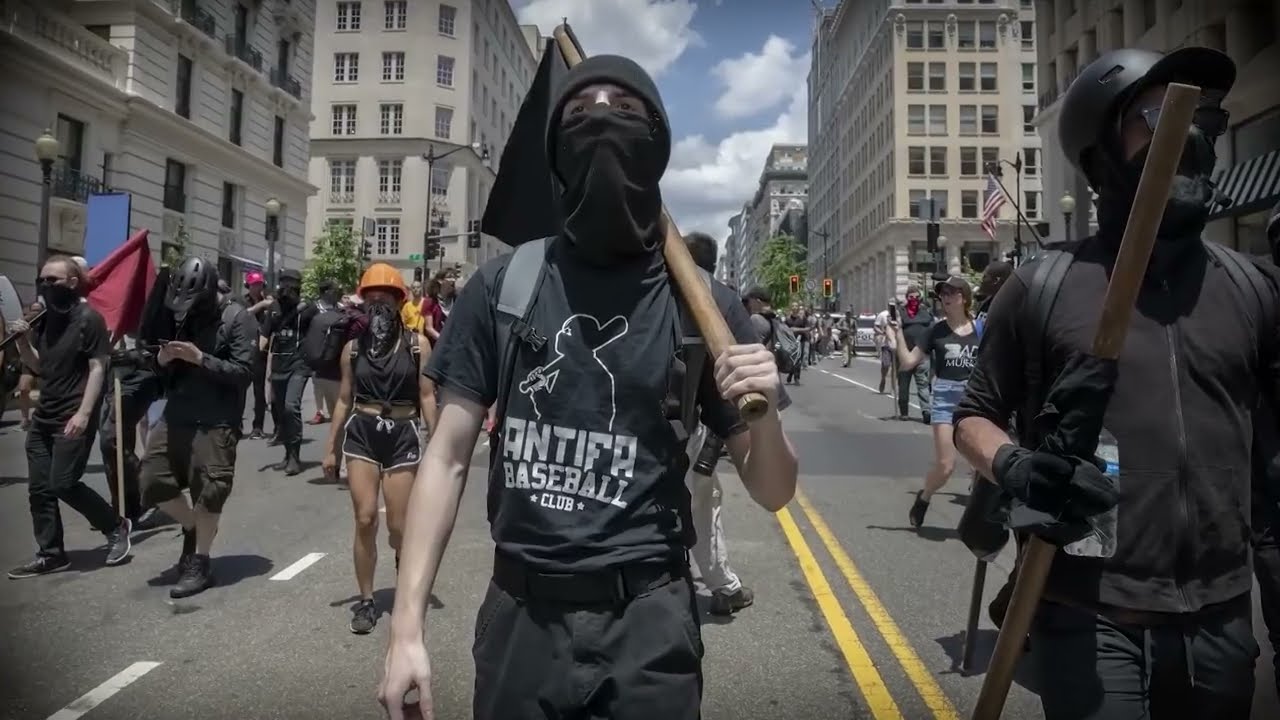 Trump ogłasza: Antifa to organizacja terrorystyczna!