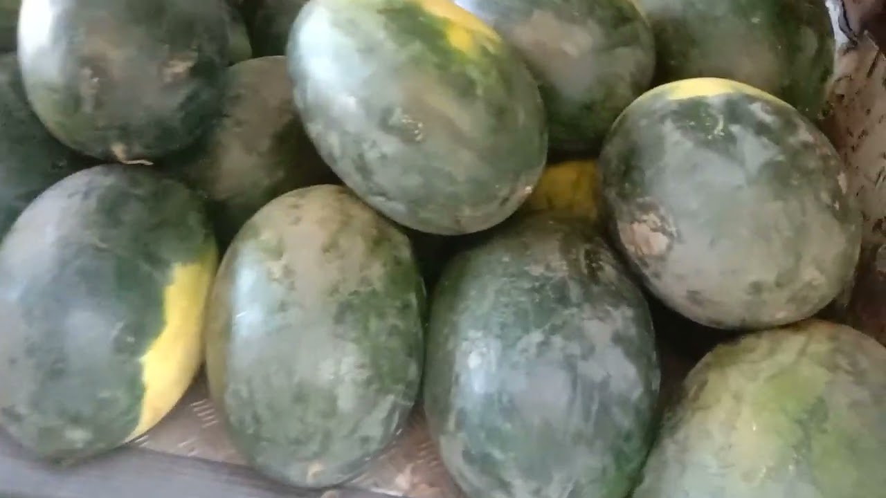 سعودی عرب میں پہلے روزے کے دن مارکیٹ میں رش دیکھیں 
