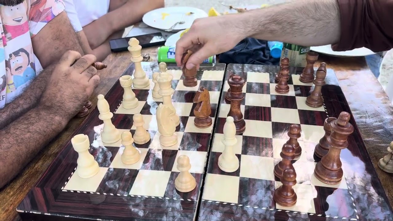 Shah Vis Kola vs Bes Bitri