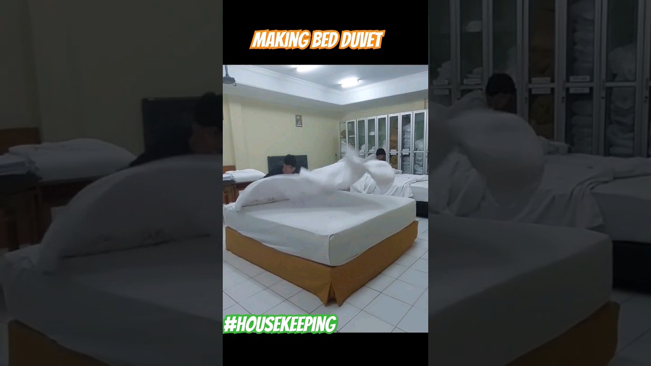 Making Bed Duvet #housekeeping #makeuproom #youtubeshorts