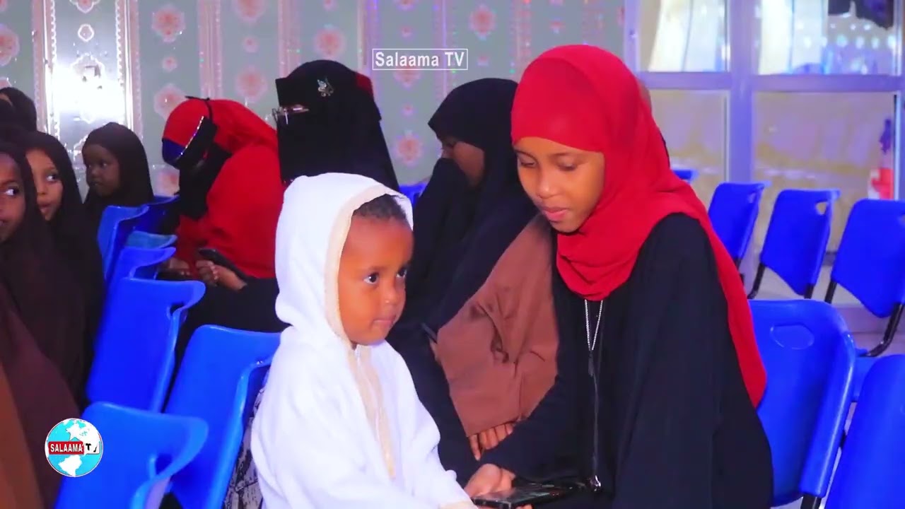 Dufcadii 1aad  Ee Ka Qalin Jabisa Madarasada Daarul Huda Oo Xaflad Qurux Bdan Loogu Qabtay Muqdisho