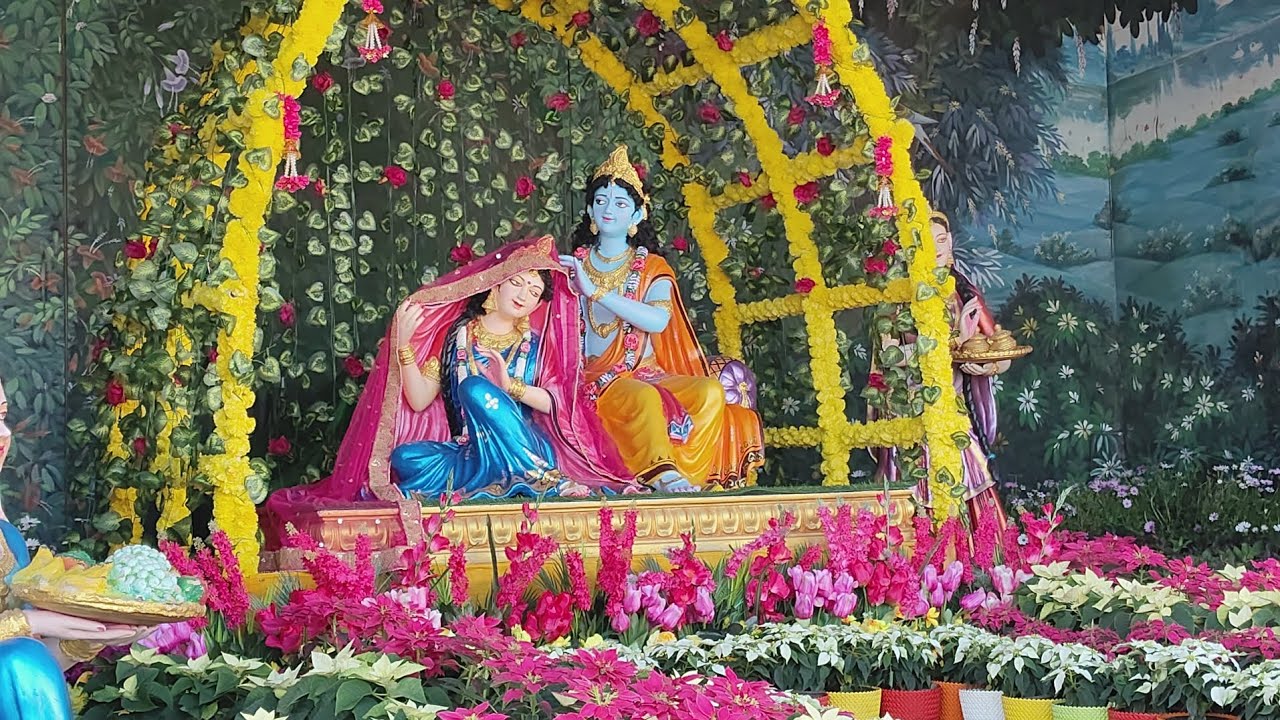 Divine Darshan of Giriraj Ji | Govardhan Hill | Vrindavan Dham Vlog | Radhey Radhey