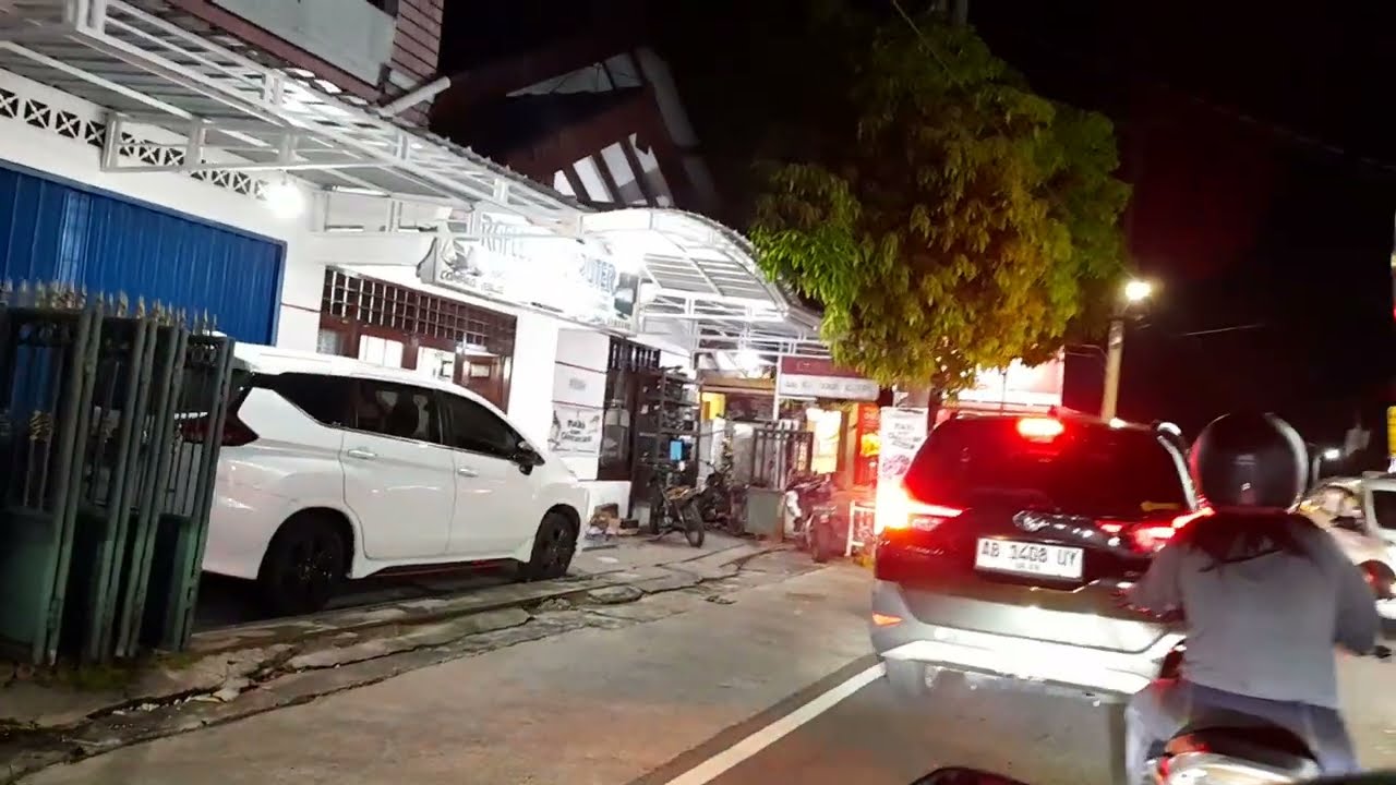 Night Riding on the streets of Sleman Indonesia  @Tari Luhur