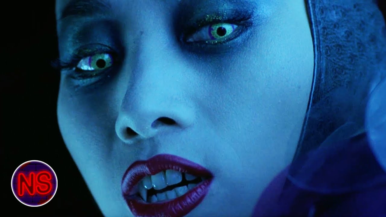 Vampire Party | The Breed (2001) | Now Scaring