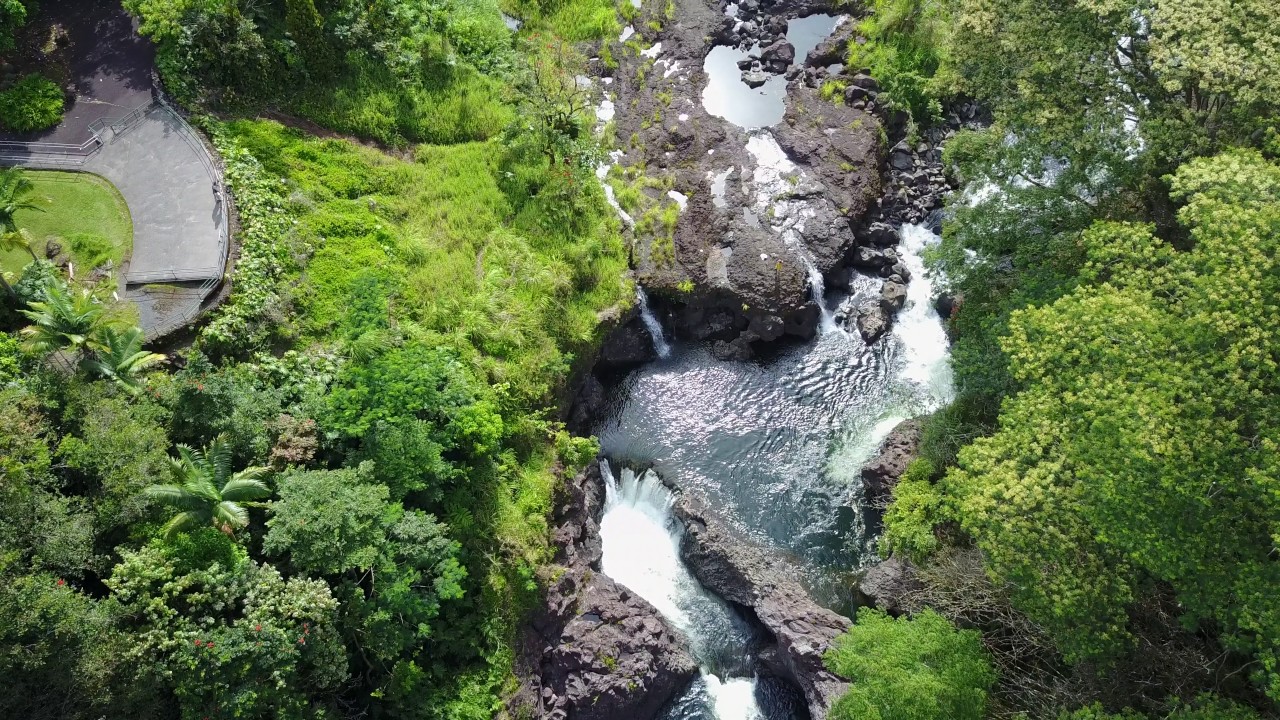 Mavic 4K #13 Hawaii: PeePeeFall and Boiling Pots