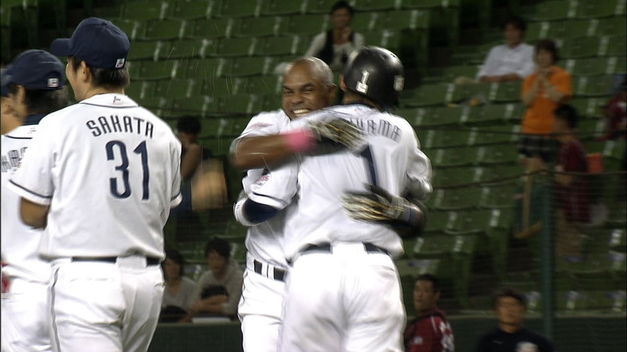 ヘルマンが決めた!! サヨナラ打で接戦にピリオド 2013.09.24 L-E