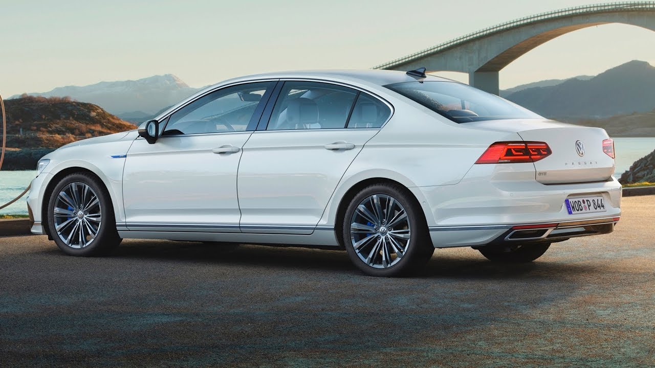 Volkswagen Passat (2020) - THE BEST EVER PASSAT!