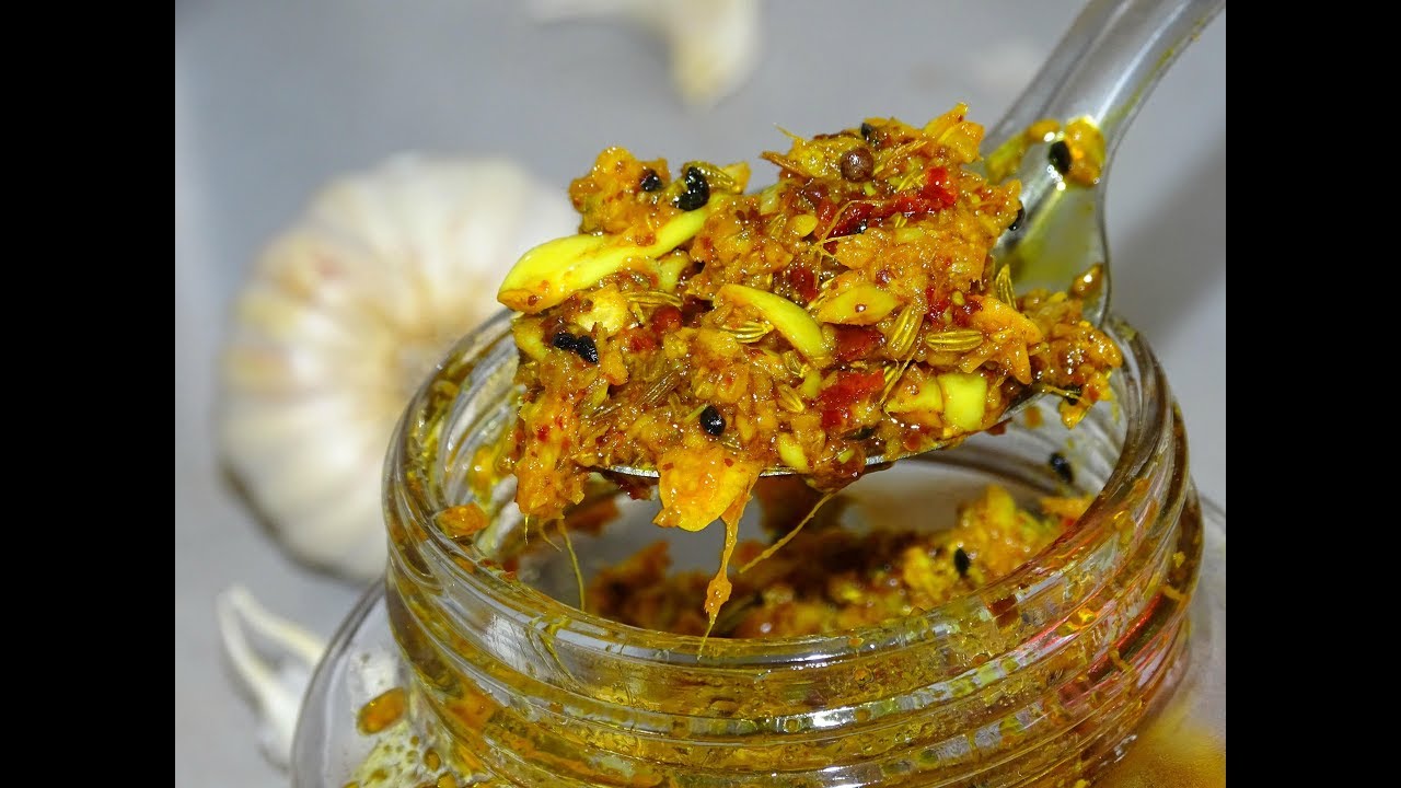 मिनटों  में तैयार है लहसुन का चटपटा अचार जिसे इस्तमाल करें सालों साल  | Garlic Pickel Easy Recipe