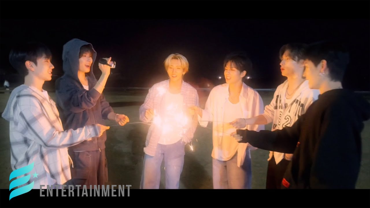 E'LAST(엘라스트) - '𝑻𝒐𝒈𝒆𝒕𝒉𝒆𝒓' Self  M/V