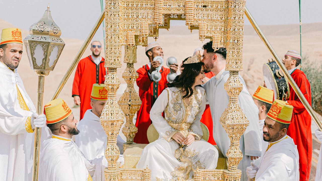 Traditional Moroccan Wedding in Agafay Desert | A Magical Destination Wedding photographer