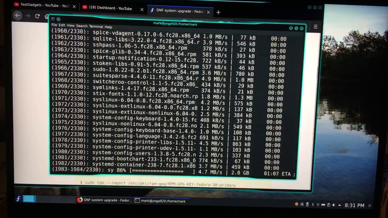 Upgrading to Fedora 28 - Live!