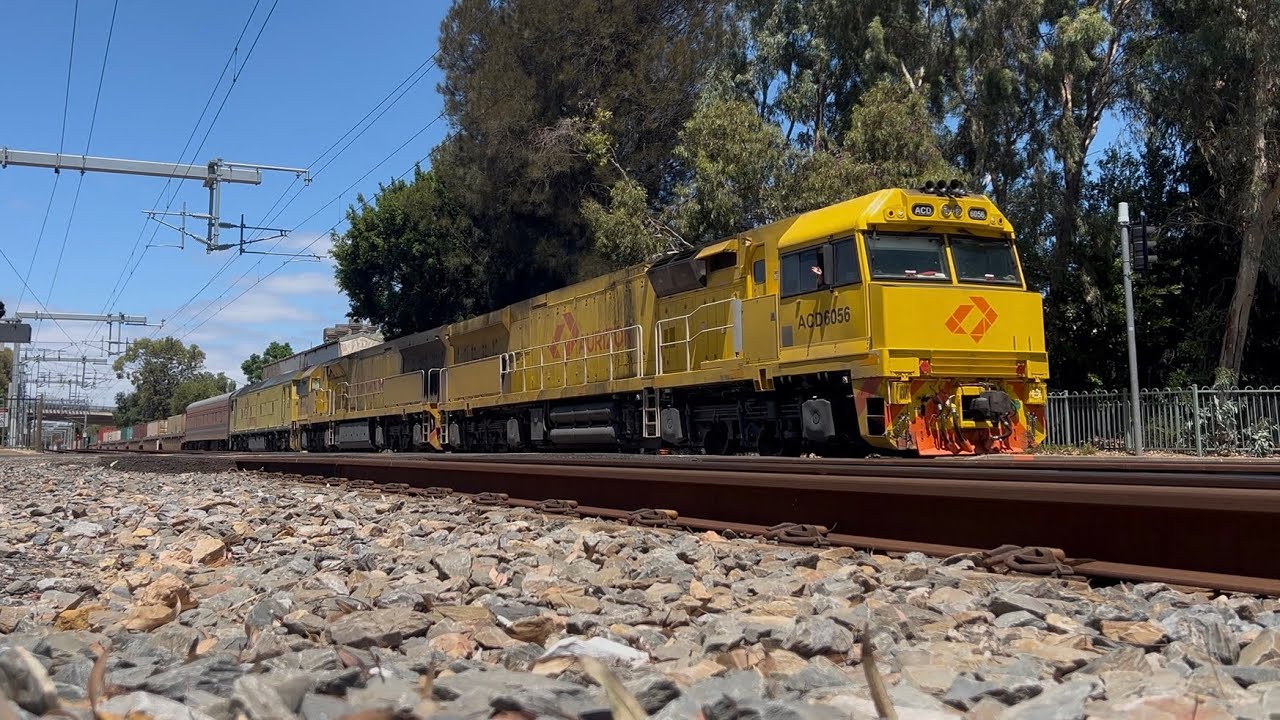 Aurizon freight: 7MP1 | with ACD6056, ACD6061, G535 & a CC