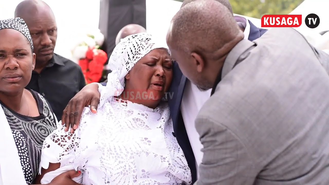 MAMA MZAZI WA MAREHEMU EBENEZER NA ABNEDO AOMBA KUIMBA KUWAAGA WANAE WALIOKUFA KWA MAJI