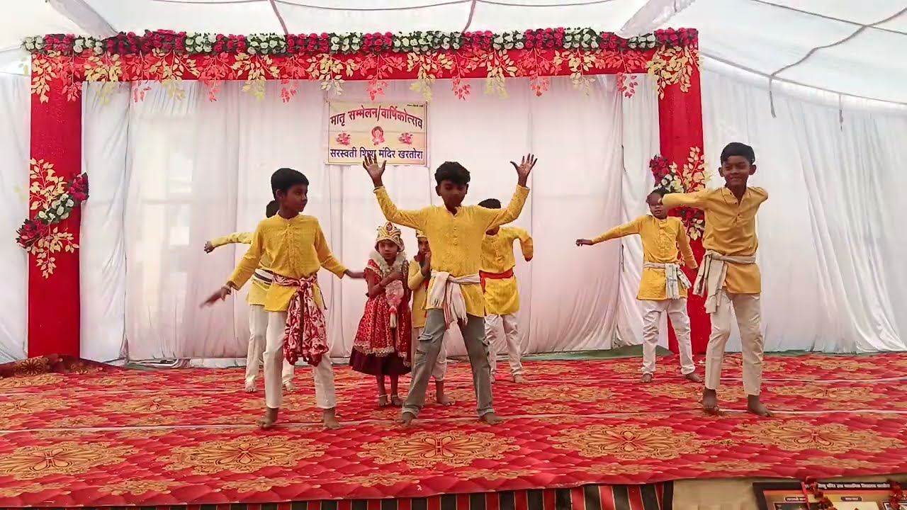 कृष्ण की राश लीला gruping डांस SSM KHARTORA मातृ सम्मेलन एवं बसंतोत्सव 