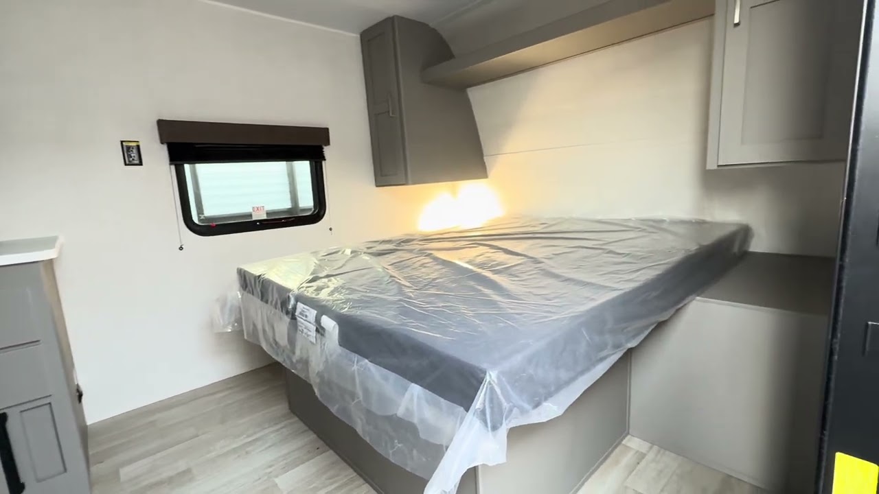 BRAND NEW 2026 Keystone Hideout 178RB / *WALK AROUND VIDEO*