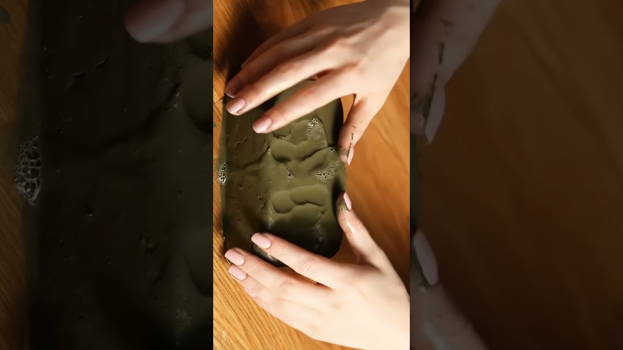 Satisfying Slime Squish Therapy 😌💚 