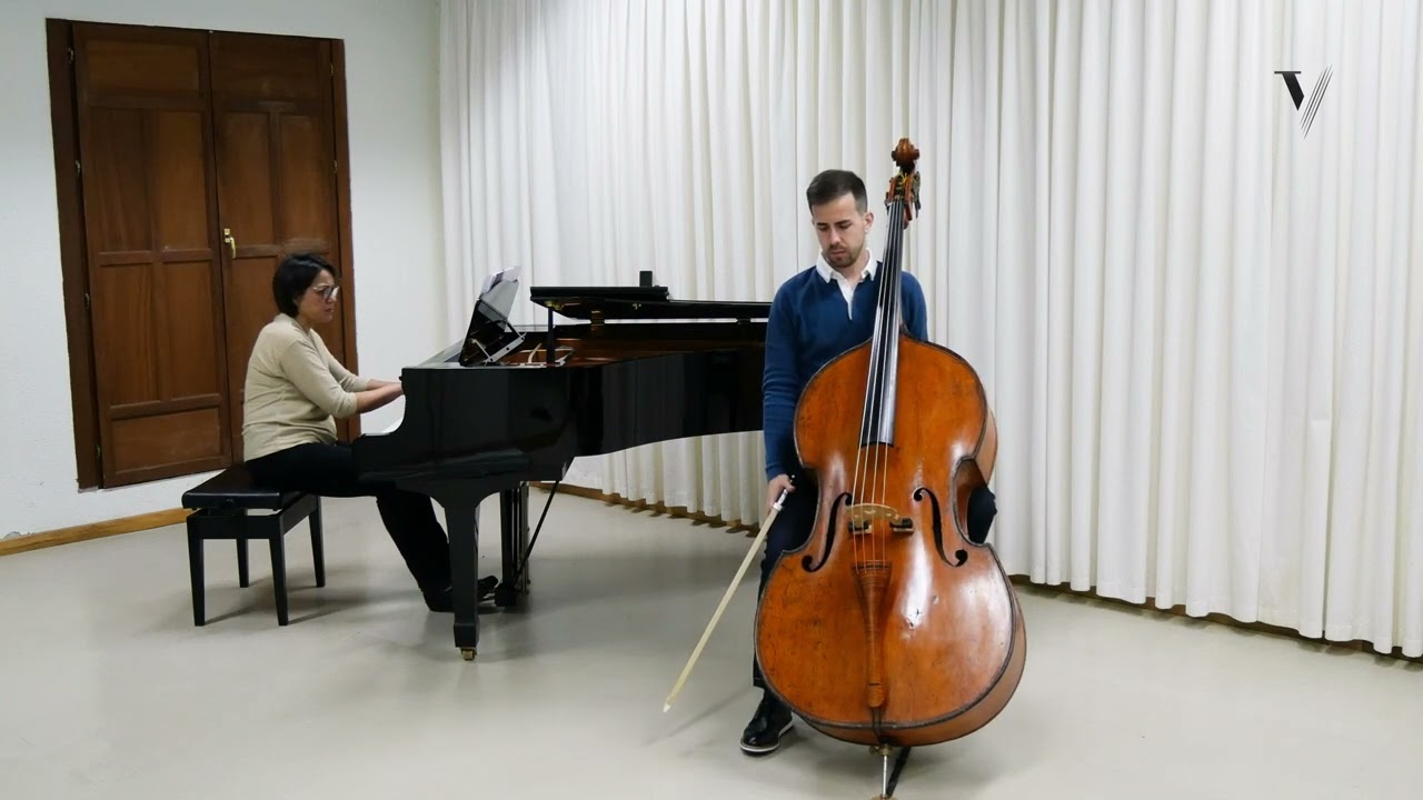 De Falla - 7 Canciones Populares Españolas, ASTURIANA : Played by Antonio Torres Olmo, Double Bass