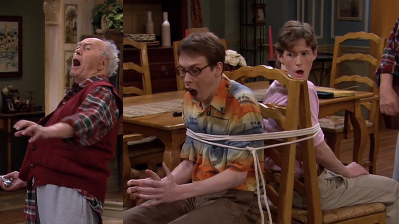 Drake & Josh - Papa Nichols Ruins Eric&rsquo;s Cell-Phone