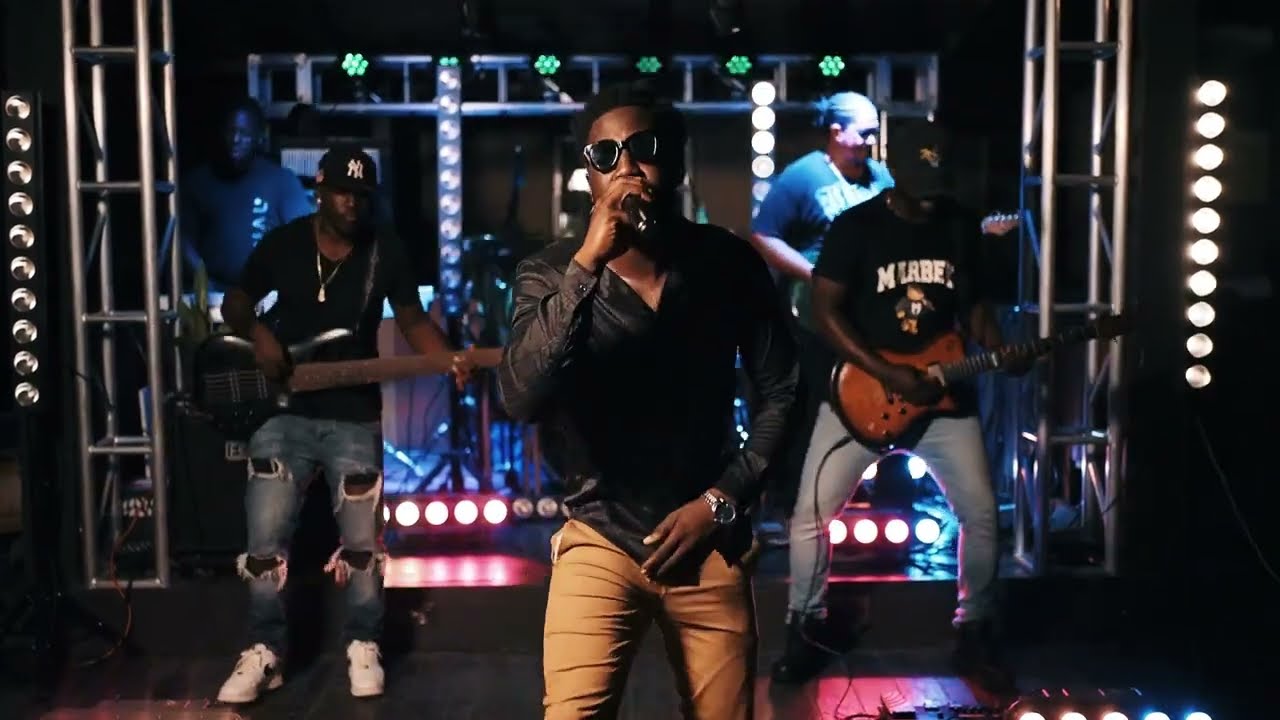 Coconut Shell-Dungz: Sxual Chocolate Band Ft. Mr. Gold'N - Carefree