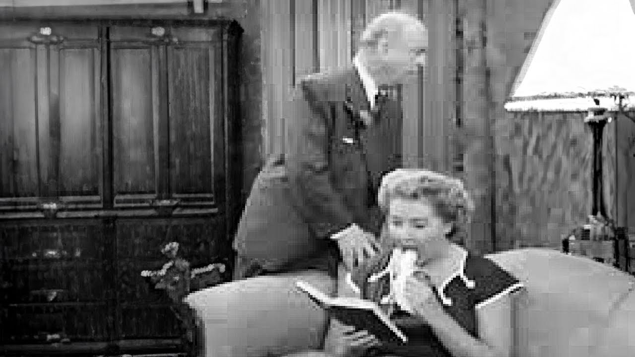 No One Paid Attention To This I Love Lucy Off Scene