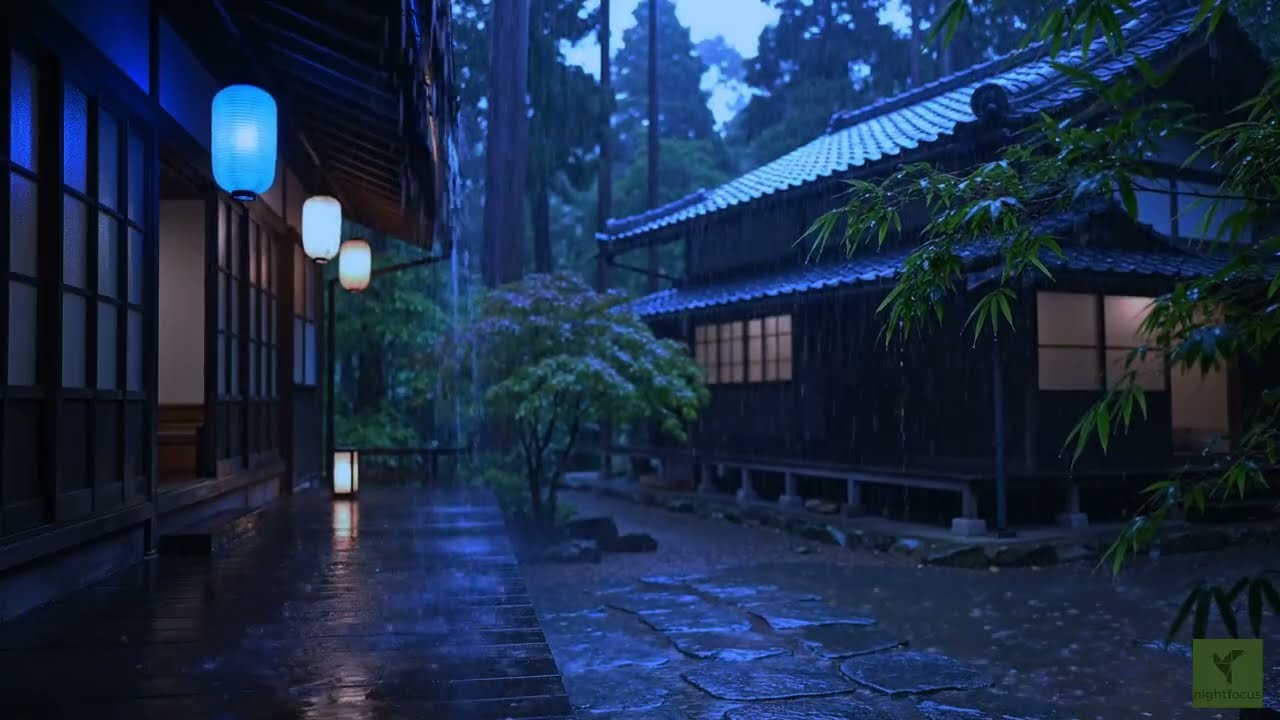 Sleep Sounds 8 Hours : Fall Asleep Fast with Rain and Thunder & Gentle Piano Music