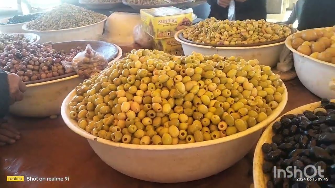 شاركت معاكم ليوم سوق بوشان عمر نهار السبت والطياب ديال الحمام ما نعاودش لك اختي كي جا