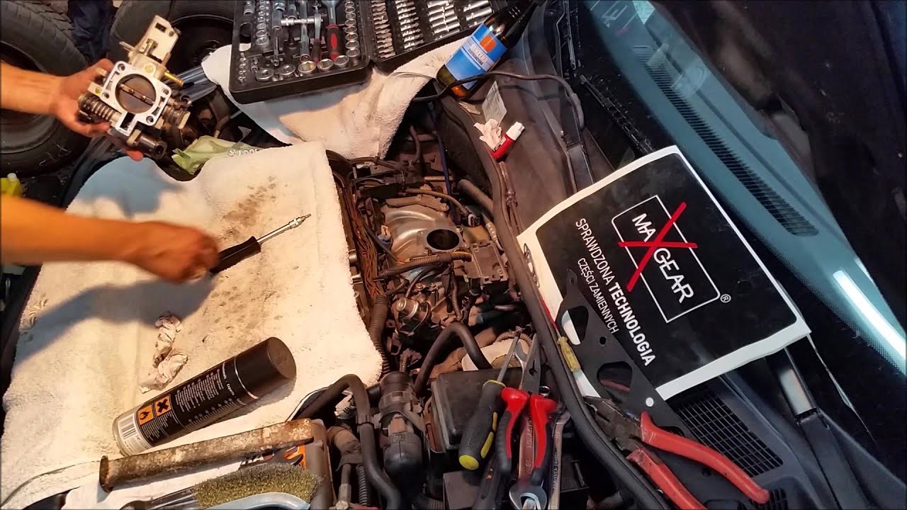 Czyszczenie przepustnicy w Opel Astra G 1.6 16V 1998 | ForumWiedzy
