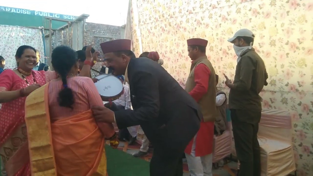 Kumau Garhwal Rangeela band aapka apna bend sampark Karen 9837294919 Ramesh kohli Vinod Nagar manda