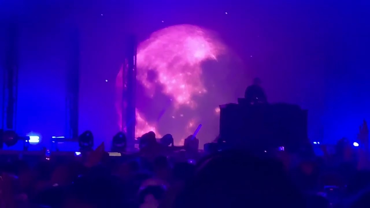 Kavinsky - Nightcall - Live au VandB Fest - Château Gonthier