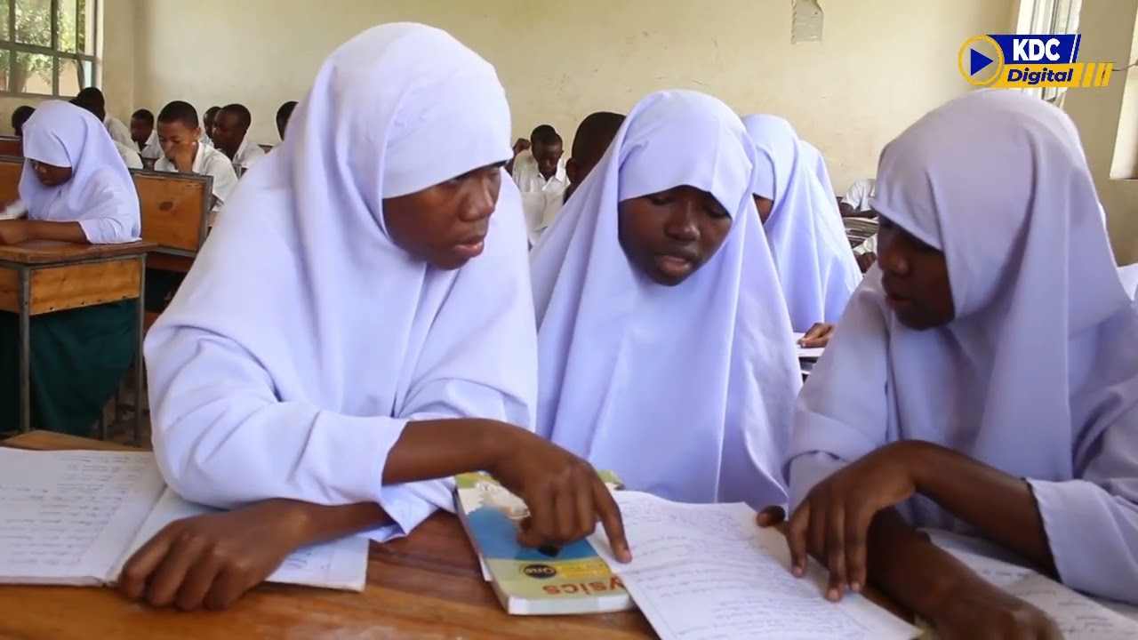 Watahiniwa shule za sekondari kuanza Mitihani ya taifa